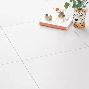 15 Uds Peel Stick 12x12 pulgadas suelo de vinilo blanco azulejos de porcelana esmaltados impermeables para uso Interior pulido Paquete de 15 piezas - Product Image 1