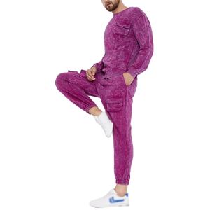 Conjunto de chándales de lavado ácido para hombre con logotipo personalizado de calidad superior, chándales para correr con diseño de lavado ácido hechos a medida para hombre - Product Image 3