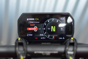 2026 Líder en ventas en subasta comercial Streetfighter 896 890cc 120hp 88kW 10,750rpm Listo para enviar - Product Image 4