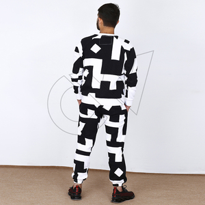 Precio de Fábrica, Venta al Por Mayor, Nuevo Diseño, Conjunto Deportivo de Invierno para Hombre de Alta Calidad con Estampado Rotatorio, Logotipo Personalizado, Tela de 220g - Product Image 4