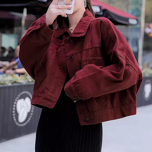 2025 chaqueta vaquera corta versión coreana para mujer primavera y otoño nueva chaqueta de vaquero de trabajo de manga larga informal holgada roja a la moda - Product Image 1