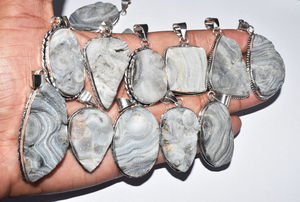 Venta al por mayor Lote de colgantes de plata esterlina 925 étnicos hechos a mano Piedra preciosa Druzy del desierto natural para regalo de aniversario de fiesta de boda - Product Image 4