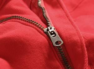 กางเกงยีนส์เดนิมขาดๆ สไตล์วินเทจทรงสแตก ล้างสีเข้ม สำหรับผู้ชาย ผลิตตามสั่ง (OEM) - Product Image 3