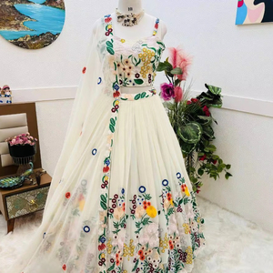 Meilleure vente de vêtements ethniques couleur blanche renard Georgette tissu Lehenga Choli pour la réception disponible à la quantité en vrac de l'Inde - Product Image 4