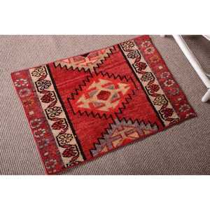 พรมขนาด 1.9x2.7 ฟุต, พรมวินเทจตุรกี, พรมขนสัตว์ลายเพสลีย์สีแดง - Product Image 2