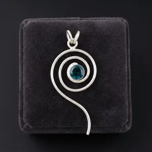 Pendentif en argent sterling 925 en gros, cristal de guérison, apatite bleue, forme ronde, taille facetée avec serti clos, pierres précieuses - Product Image 2