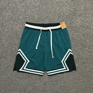 Pantalones cortos deportivos de baloncesto de secado rápido al por mayor, ropa deportiva transpirable para hombres y mujeres - Product Image 4