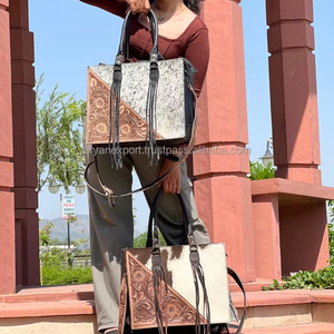 Sac fourre-tout en cuir repoussé à la main pour femmes Sac à main en cuir véritable Sacs à bandoulière multi-fonctions de créateur de luxe de haute qualité - Product Image 3