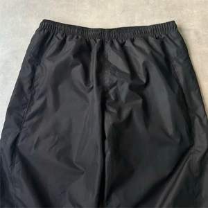 Pantalon de jogging large jambe pour hommes de haute qualité avec doublure noire pantalon de survêtement baggy en nylon avec fermeture éclair - Product Image 3