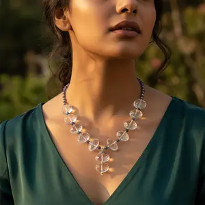 Collier de perles religieuses, chaînes tendance pour femmes, cadeau, mariage, événements - plaqué or - Product Image 1