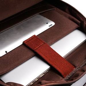 Mochila OEM de cuero genuino ligero personalizado para uso diario bolso de hombro impermeable estilo unisex paquete de viaje de la mejor calidad - Product Image 3