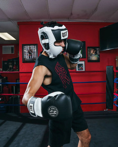 QST <b>Black</b> Adult Boxing Gloves Tear Resistant 8oz-16oz Leather Moisture Wicking Waterproof Hook Loop Closure Unisex Gloves - Product Image 6