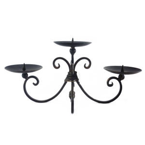 Fait à la main, nouveau Design de Stand de bougies décoratives en fer, fabricant et exportation de l'inde. - Product Image 3