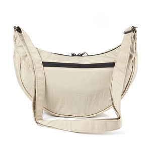 Sac à bandoulière polyvalent en polyester imperméable unisexe pour un usage quotidien et des activités de plein air Fabriqué au Vietnam - Product Image 4