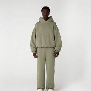 เสื้อฮู้ดผู้ชายแบบสวมหัวสำหรับฤดูหนาว ลายตัวอักษร กระเป๋าจิงโจ้ ผ้าฝ้าย 100% ป้องกันรอยยับ ระบายอากาศดี สวมใส่สบาย เหมาะสำหรับกิจกรรมกลางแจ้ง ออกกำลังกาย ทรงหลวม - Product Image 1