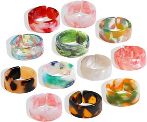 Anillos de resina antigua de diferentes colores, joyería transparente artesanal, precio al por mayor - Product Image 1