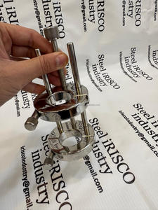 ผู้ผลิตและผู้จัดจำหน่ายสินค้าเซ็กส์ทอยสำหรับผู้ชาย แหวนรัดถุงอัณฑะ ลูกเหล็กยืดถุงอัณฑะ อุปกรณ์ยืดอวัยวะเพศชายแบบ BDSM สไตล์เยอรมัน - Product Image 2