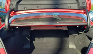 Auto Usado en Excelentes Condiciones, <span class=keywords><strong>Toyota</strong></span> <span class=keywords><strong>Camry</strong></span> <span class=keywords><strong>SE</strong></span> Sedán <span class=keywords><strong>2023</strong></span>, Envío a Todo el Mundo - Product Image 4