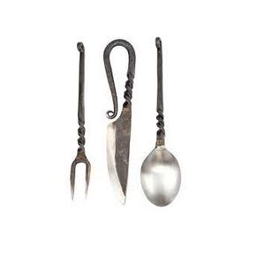 Ensemble de couverts de couverts polis brillants pour restaurants ensemble de couverts de cuillère et de couteau forgés à la main par un exportateur indien - Product Image 2