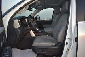 Nuevo TOYOTA SEQUOIA - Product Image 5