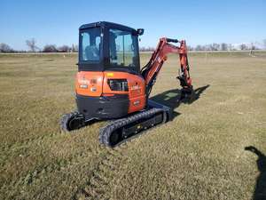 Excavatrice sur chenilles compacte KUBOTA U35-4 d'occasion, multifonctionnelle, 3,5 tonnes, mini, Japon, U 35, 3,5T, 3,5 tonnes, diesel, à vendre - Product Image 2