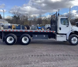 ดีที่สุด!! รถบรรทุก International DuraStar 4300 ปี 2013 มือสอง สภาพดีเยี่ยม ขนาด 24 ฟุต พื้นเรียบ 220 แรงม้า เกียร์อัตโนมัติ พวงมาลัยซ้าย/ขวา พร้อมส่งออกต่างประเทศ - Product Image 2