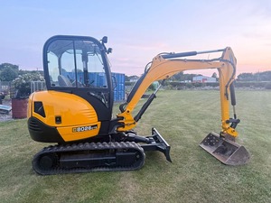 JCB 8026 Mini Digger 2015 22 Ton 10001-20000 Horas 13 HP Motor Kawasaki Componentes de núcleo hidráulico Cojinete Motor Caja de cambios PLC - Product Image 3