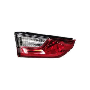 Moldura de Puerta Trasera Original Nueva, Lado Izquierdo, Compatible con Suzuki Ertiga 1.5L 2018-2024 - Product Image 1