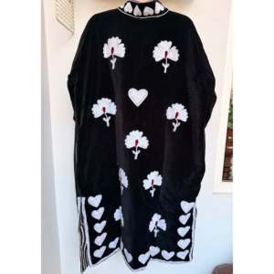 Velvet Embroidered Long Jacket <b>Black</b> <b>Hearts</b> Pattern Reversible Detachable Floral Zipper Closure Stand Collar Vintage Logo Line - Product Image 4