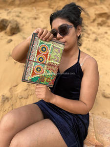 ผ้าส่าหรีสีสันสดใสปักลายตกแต่งด้วยด้ายแบบปลอดภัยสมุดปิดแบบวินเทจปกสดใสแบบไม่มีเส้นนำกลับมาใช้ใหม่ - Product Image 5