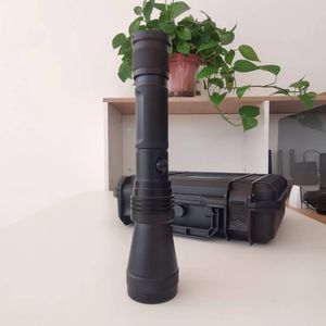 Lampe torche industrielle LED quatre bandes IP68, corps en alliage d'aluminium, batterie rechargeable, 5 watts, lumière uniforme, détection de traces - Product Image 6