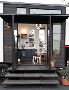 Casa pequeña Terra Haven, características de lujo, amplio almacenamiento y tecnología avanzada en un espacio compacto - Product Image 4