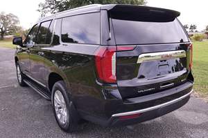 GMC Yukon XL SLT 2022 SUPER LIMPIO, LISTO PARA ENVIAR - Product Image 2