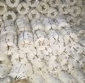 Matériau en rotin du Vietnam idéal pour la fabrication de meubles et d'accessoires tissés, garantissant une texture fiable pour un design détaillé - Product Image 3