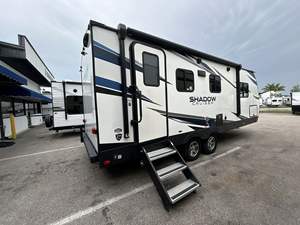 Well Maintained Used 2022 Cruisers Shadow Cruiser 225rbs 25ft Sleeps 4 Campers Lightweight Waterproof Stainless Travel Trailer - Product Image 2