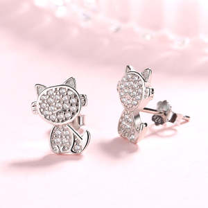 Orecchini Pendenti a Forma di Gatto in Argento Sterling con Cristalli, Eleganti Gioielli in Cristallo - Product Image 2