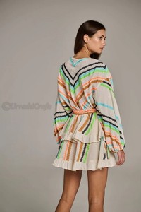 In nút váy ngắn đóng ở cổ một cánh tay ngắn hơn và một cánh tay dài hơn kết hợp thắt lưng như vải ở hông - Product Image 4