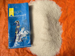 Riz ST25 - Le meilleur riz à grains longs parfumé - Le meilleur riz au monde 2025 Marque Blue Silk par Vilaconic Group (Mme Ellen) - Product Image 3