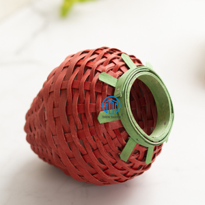 Recién llegado, bonitos adornos decorativos de fresa coloridos de madera dura tejida, accesorios para el hogar, decoración hecha a mano en Vietnam - Product Image 4