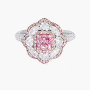 แหวนทองคำขาว10K/14K/18K 18kt สีขาวและสีโรสโกลด์พร้อมแหวนเพชรปลูกในห้องปฏิบัติการสีชมพูสำหรับวันครบรอบ - Product Image 1