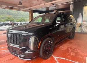 Cadillac Escalade V-Series 2025 Usada en Buen Estado, Todoterreno Deportivo - Product Image 2