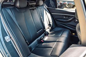 BMW 340i xDrive Sedán 2016 Usado, Volante a la Izquierda/Derecha - Product Image 5