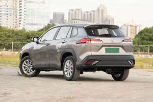 Usado, Seguro, Espacioso, Equipado con Tecnología para SUV, Motor Turbo, Luces LED Automáticas, Techo Solar, Asientos Eléctricos, Distancia entre Ejes de 2640 mm - Product Image 4