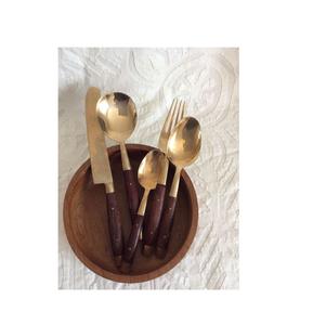 Juego de cuchara de servidor de ensalada de latón hecho a mano de diseño moderno, juego de cuchara de nuevo diseño al por mayor, fabricante en India - Product Image 5