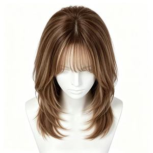 Peluca sintética de longitud hasta los hombros para mujer, color marrón claro con flequillo, resistente al calor, para uso diario informal - Product Image 5
