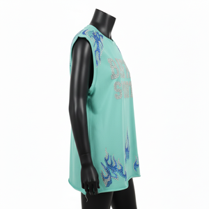 Chemise sans manches pour femmes en jersey de coton premium, tissu doux, vert menthe, strass thermocollés, logo personnalisé, haut en coton pour femmes - Product Image 3