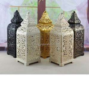 Lanternes blanches pour décoration de maison et de mariage bougeoirs en métal et en verre, supports en prix de gros provenant de l'inde - Product Image 5