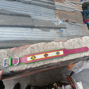 ปลอกคอสุนัขหรูหราปรับได้พร้อมหัวเข็มขัดโลหะผสมออกแบบโลโก้ได้ตามต้องการหนังนิ่มกันน้ำพิมพ์ลายคลาสสิกสำหรับขายส่ง - Product Image 3