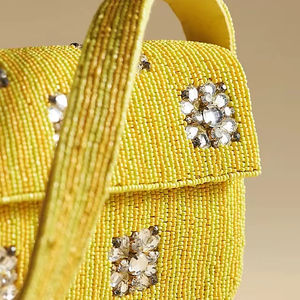 Bolso con cuentas hecho a mano a la moda Bolso con cuentas a la moda para niñas Disponible a precio mayorista para exportar desde la India - Product Image 1