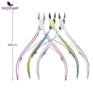 ชุดอุปกรณ์ดันหนังกำพร้าและตัดเล็บสแตนเลส กำจัดหนังกำพร้า เครื่องมือทำเล็บมือและเล็บเท้าระดับมืออาชีพ คุณภาพทนทาน INNOVAMED - Product Image 3
